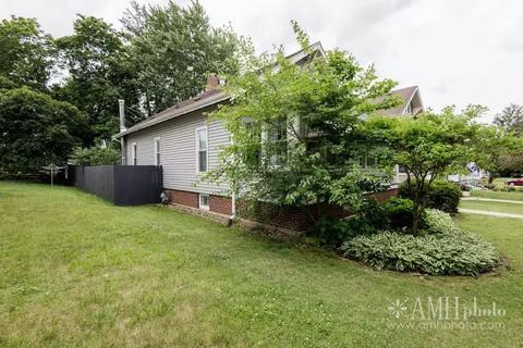 Exterior - 980 S Myrtle Ave, Kankakee, IL 60901 photo 3 of 12