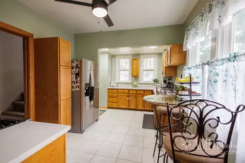 Kitchen - 980 S Myrtle Ave, Kankakee, IL 60901 photo 3 of 6