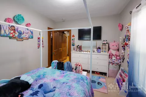 Bedroom - 980 S Myrtle Ave, Kankakee, IL 60901 photo 5 of 6