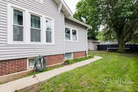 Exterior - 980 S Myrtle Ave, Kankakee, IL 60901 photo 6 of 12