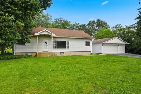 3 S S103 S Raddant Rd, Batavia, IL 60510
