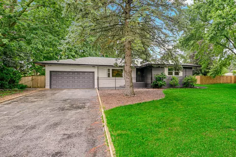 12617 W Francis Rd, Mokena, IL 60448