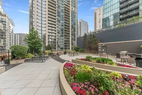 Exterior - 420 E Waterside Dr #1802, Chicago, IL 60601 photo 8 of 8