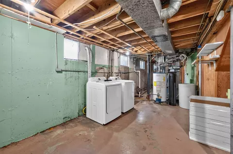 Other - 207 River Dr, Dekalb, IL 60115 photo 11 of 14