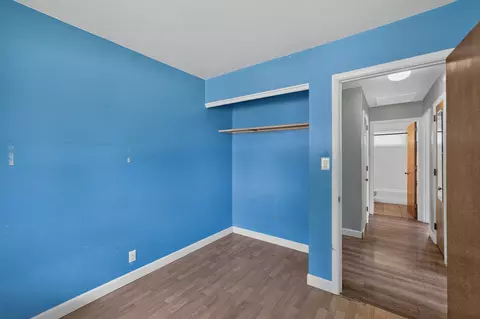 Bedroom - 207 River Dr, Dekalb, IL 60115 photo 1 of 5
