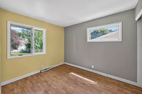 Bedroom - 207 River Dr, Dekalb, IL 60115 photo 5 of 5