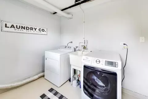 Other - 586 E Park Ave, Elmhurst, IL 60126 photo 5 of 6