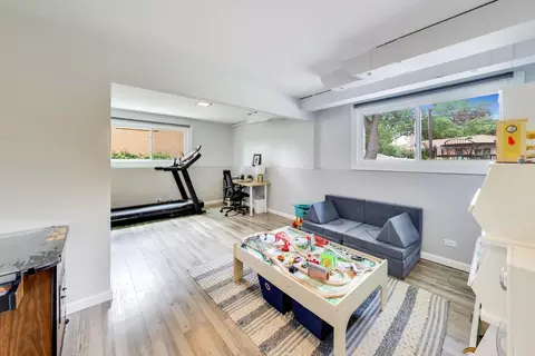 Other - 586 E Park Ave, Elmhurst, IL 60126 photo 2 of 6