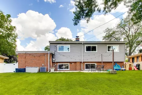 Other - 586 E Park Ave, Elmhurst, IL 60126 photo 6 of 6