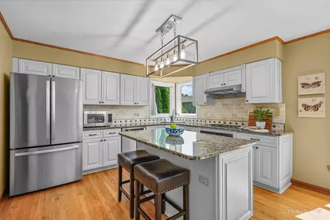 265 Moders Ave, Cary, IL 60013 photo 8