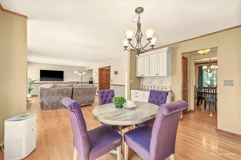 265 Moders Ave, Cary, IL 60013 photo 11