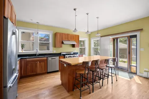 Kitchen - 22 Keystone Ave, River Forest, IL 60305 photo 5 of 5