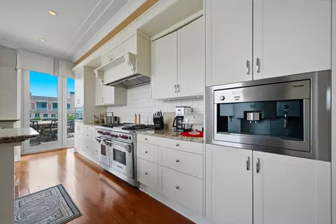 159 E Walton Pl #22A, Chicago, IL 60611 photo 36