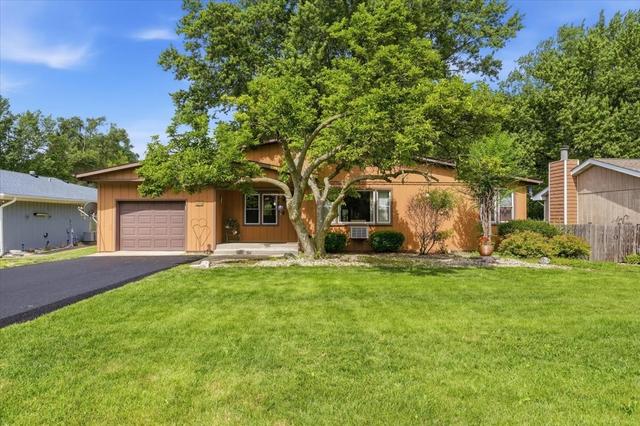 39576 N Petite Pass, Antioch, IL 60002