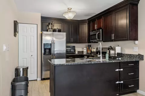 Kitchen - 4126 Rivertowne Dr, Plainfield, IL 60586 photo 1 of 2