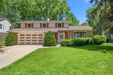 877 N Fordham Ave, Aurora, IL 60506