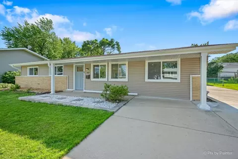 1420 Cooper Rd, Hoffman Estates, IL 60169