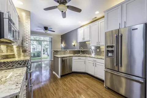 Kitchen - 2896 Falling Waters Ln, Lindenhurst, IL 60046 photo 1 of 3
