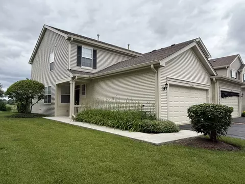 591 W Kristina Ln, Round Lake, IL 60073