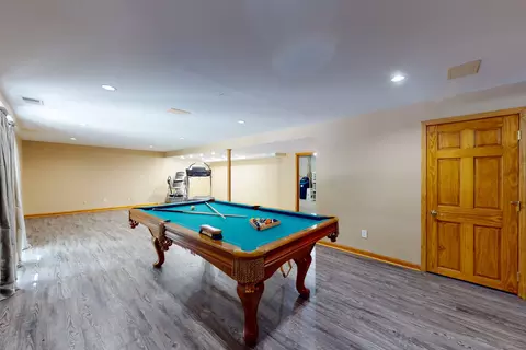 Other - 845 Red Barn Ln, Elgin, IL 60124 photo 4 of 7