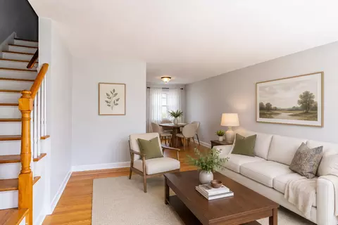 1420 N Harlem Ave #E, River Forest, IL 60305 photo 2