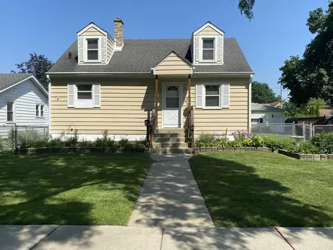 231 S Mason St, Bensenville, IL 60106
