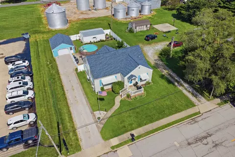 View/Area - Undisclosed, Hoffman, IL 62250 photo 1 of 7