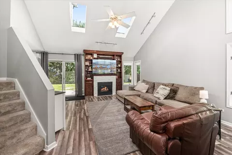 Other - 414 Flanagan Cir #B, Minooka, IL 60447 photo 1 of 7