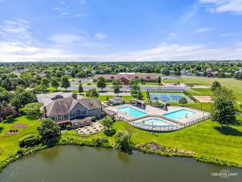 View/Area - 5313 White Oaks Ct, Plainfield, IL 60586 photo 8 of 11