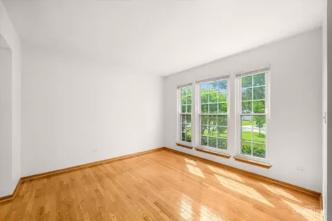 Living - 5313 White Oaks Ct, Plainfield, IL 60586 photo 1 of 4