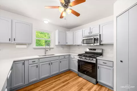 Kitchen - 5313 White Oaks Ct, Plainfield, IL 60586 photo 1 of 3