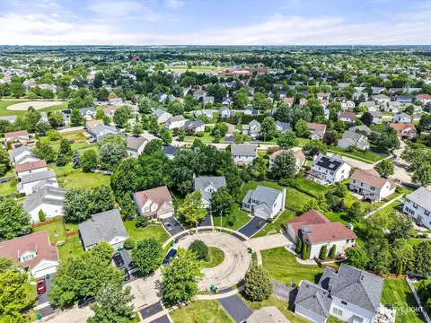 View/Area - 5313 White Oaks Ct, Plainfield, IL 60586 photo 2 of 11