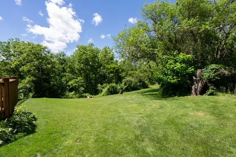 Exterior - 17 Deer Run Rd, Orion, IL 61273 photo 8 of 10
