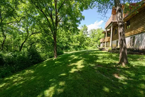 Exterior - 17 Deer Run Rd, Orion, IL 61273 photo 9 of 10