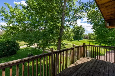 Exterior - 17 Deer Run Rd, Orion, IL 61273 photo 6 of 10