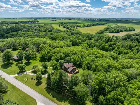 View/Area - 17 Deer Run Rd, Orion, IL 61273 photo 5 of 7