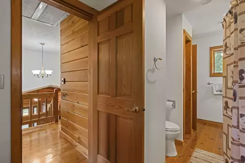 Entry Way - 17 Deer Run Rd, Orion, IL 61273 photo 4 of 4