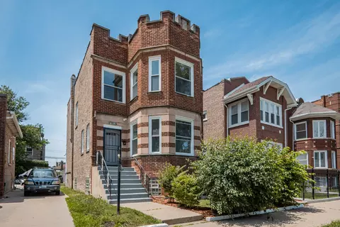 7952 S Elizabeth St, Chicago, IL 60620