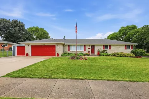 3505 Bently Dr, Rockford, IL 61101