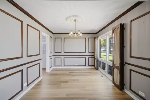 Other - 905 Long Rd, Glenview, IL 60025 photo 4 of 10