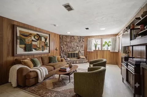 Other - 905 Long Rd, Glenview, IL 60025 photo 7 of 10