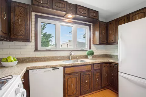 Kitchen - 2217 Keystone Ave, North Riverside, IL 60546 photo 2 of 2