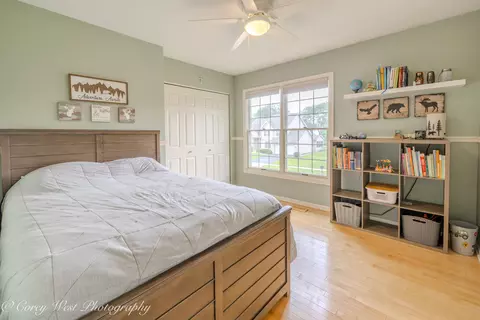 Bedroom - 1431 Steeplechase Rd, Bartlett, IL 60103 photo 2 of 5