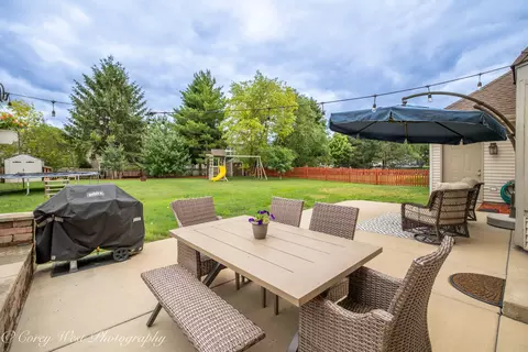 Exterior - 1431 Steeplechase Rd, Bartlett, IL 60103 photo 4 of 7