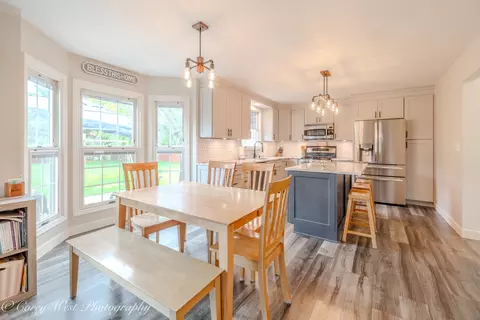 Kitchen - 1431 Steeplechase Rd, Bartlett, IL 60103 photo 1 of 4