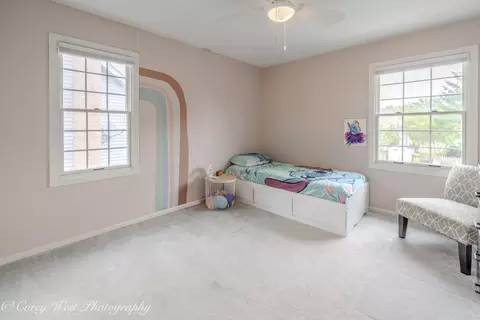 Bedroom - 1431 Steeplechase Rd, Bartlett, IL 60103 photo 3 of 5