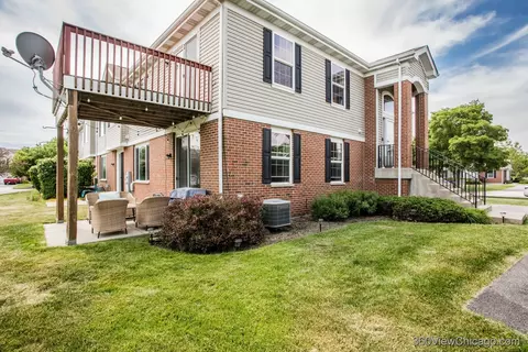 Exterior - 1416 Draper Rd, Mchenry, IL 60050 photo 3 of 8