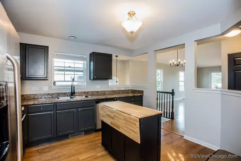 Kitchen - 1416 Draper Rd, Mchenry, IL 60050 photo 4 of 4