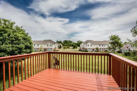 Exterior - 1416 Draper Rd, Mchenry, IL 60050 photo 7 of 8