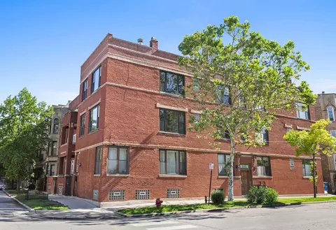 2452 W Iowa St #3, Chicago, IL 60622
